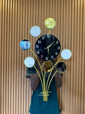 Luxury Metal Wall Clock Perfect For Upscale Homes