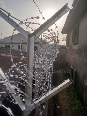 Security Fence/Razor Wire