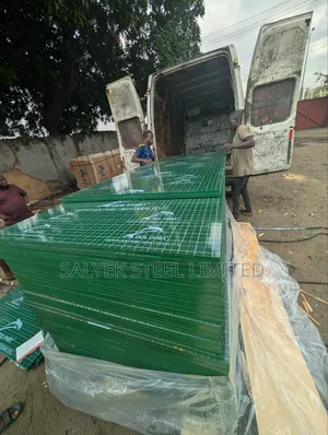 18mm High Quality Imported Marine Board