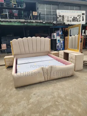 Standard 6by7 Bed Stand With Its Accessories