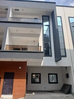 4bdrm Duplex in Ikeja for rent