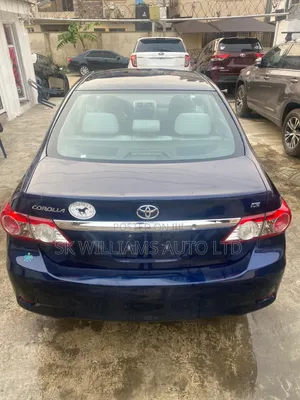 Toyota Corolla LE 4dr Sedan (1.8L 4cyl 4A) 2012 Blue