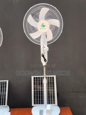 18 Inches Rechargeable Solar Fan
