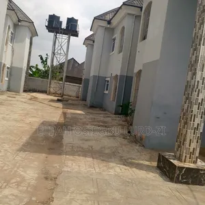 Furnished 20bdrm Block of Flats in Twin Hostel, Aniocha South for sale