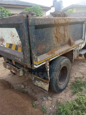 15 Ton of Granite and Sharp Sand