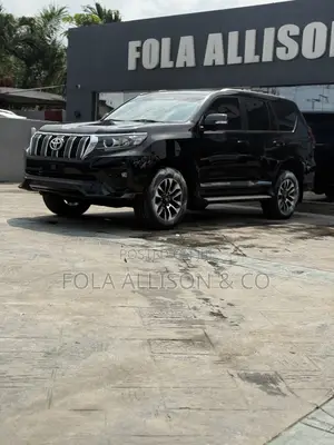 Toyota Land Cruiser Prado 2015 Black