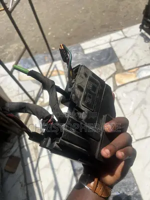 Ford Edge Battery Terminal Circuit 2015 2016 2017 2018 2019 2020