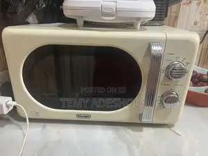 Microwave Good Condition