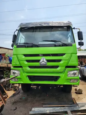 Clean Registered Howo Truck Head 10 Tyres