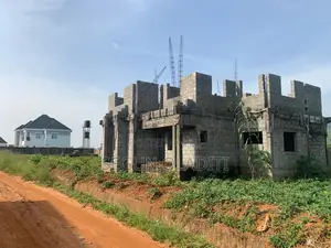 5bdrm Duplex in Grow Home Estate, Kubwa for sale
