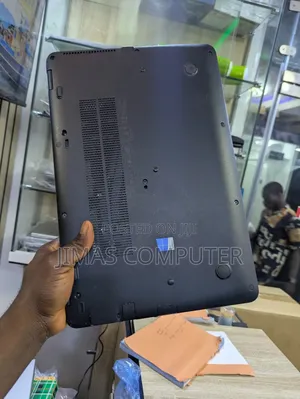 Laptop HP EliteBook 840 G3 8GB Intel Core I5 SSD 256GB