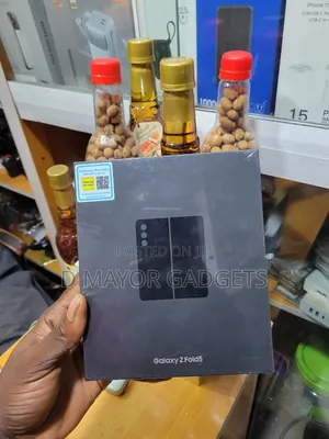 New Samsung Galaxy Z Fold 5 256 GB Black