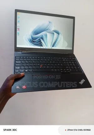 Laptop Lenovo 8GB Intel Core i5 SSD 256GB