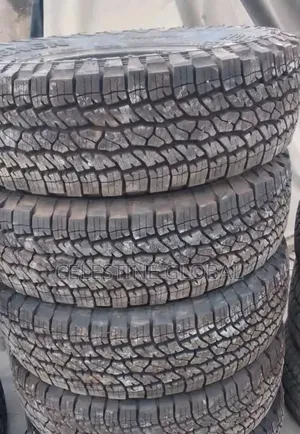 Is for Toyota 2008 Tundra Tire Size 265 70 R17