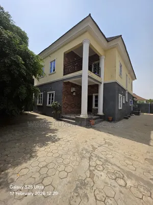 4bdrm Duplex in Urban Dwell, Lugbe District for rent