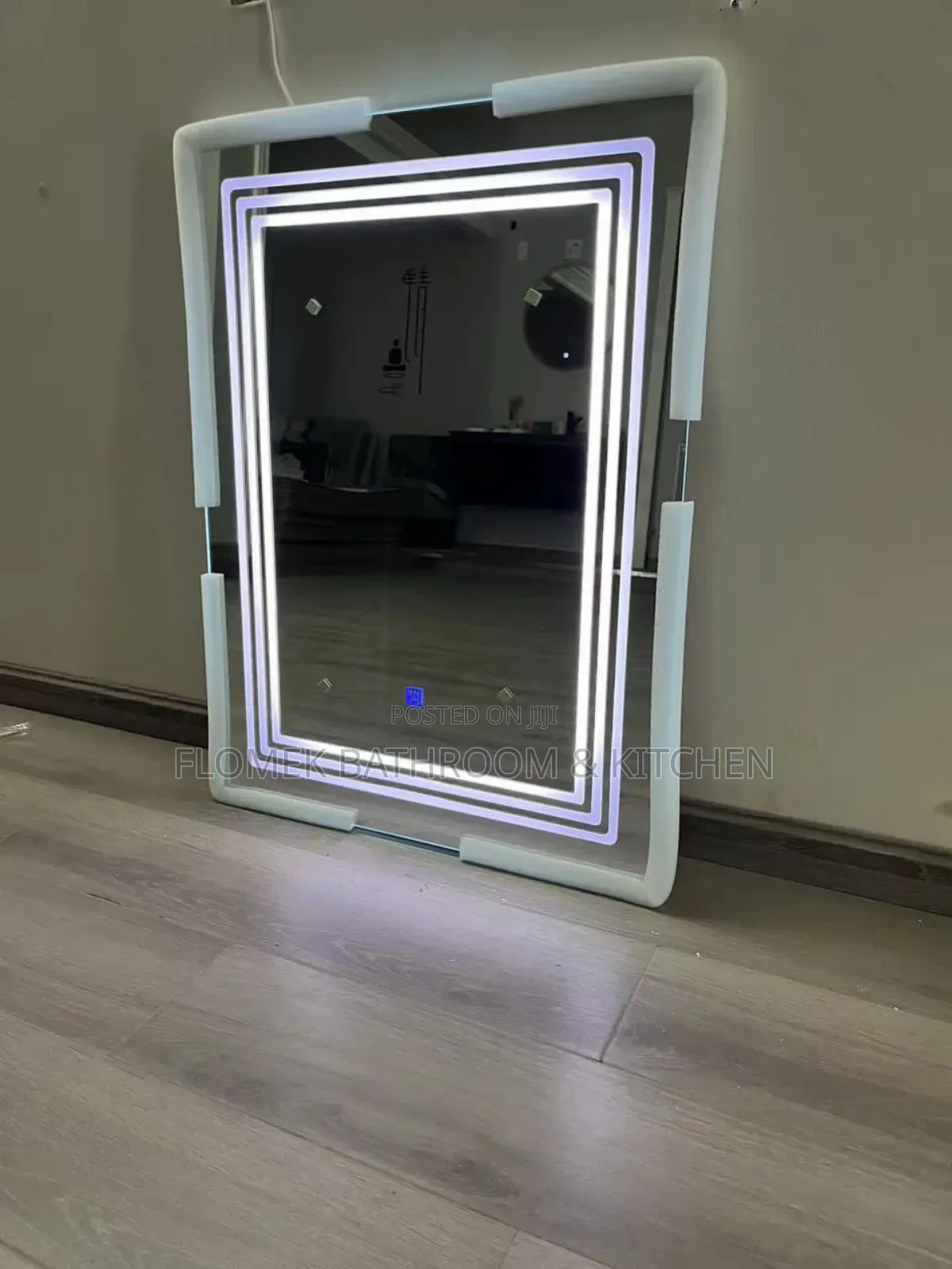 Luxury Led Bathroom Mirror With Touch Sensor & Backlight