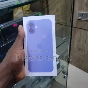 New Apple iPhone 16 128 GB Blue