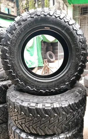 Is for Toyota 2014 and 2019 Tundra Tire Size 265 70 R17
