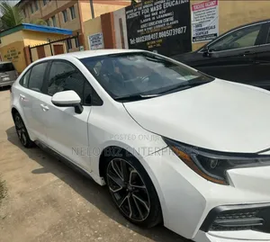 Toyota Corolla 2020 White