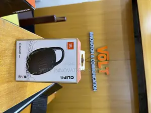 JBL Clip 5