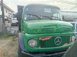 Mercedes-Benz 6 Tyres