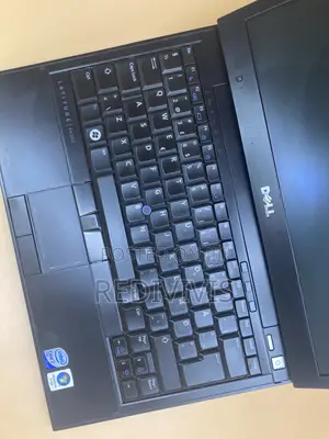 Laptop Dell Latitude E4300 4GB Intel SSD 140GB
