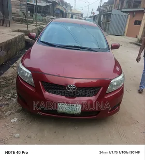 Toyota Corolla 2010 Red
