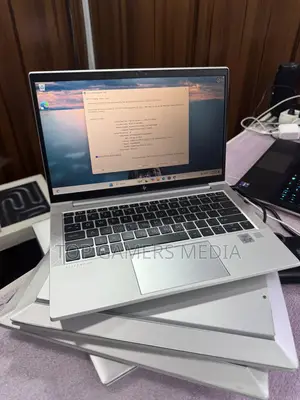 Laptop HP EliteBook 830 G7 16GB Intel Core i7 SSD 256GB