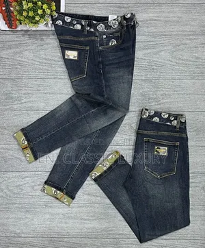 Best Quality Luxury Men's Jeans Versace Well Banded Package