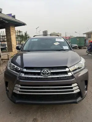 Toyota Highlander 2015 Gray