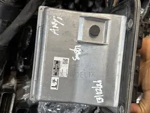 Ecu Brain Box Toyota Land Cruiser 2007 3urfe at 89661-60g62