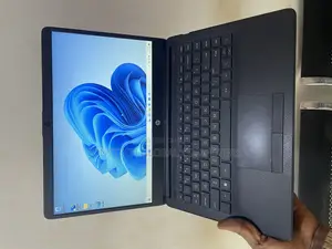 Laptop HP 14-Dq1025cl 8GB Intel Core I3 SSD 256GB