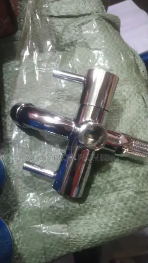 Shower Tap in Chrome