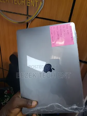 New Laptop Apple MacBook Air 2020 8GB Intel Core I3 SSD 256GB
