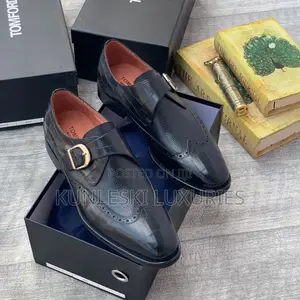 Original Tom Ford Buckle Leather Shoes Collections For Men