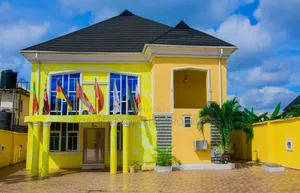 20-Room Hotel for Sale