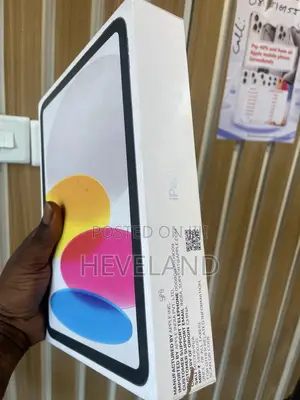 New Apple iPad (2025) 128 GB