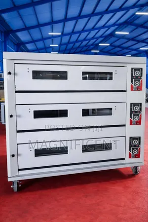 9 Strayheavy-Duty 3-Deck Commercial Bakery Oven With Digital