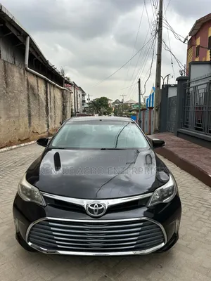 Toyota Avalon XLE Premium 4dr Sedan (3.5L 6cyl 6A) 2014 Black