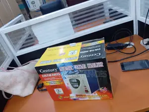 Century 2000w Fast Response Stabilizer