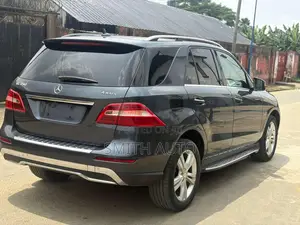 Mercedes-Benz M Class ML 350 BlueTEC 4Matic 2012 Gray