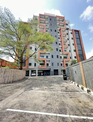 3bdrm Apartment in A Well Secured, Victoria Island Extension for sale