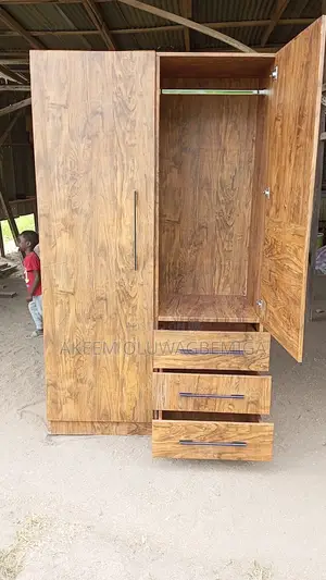 4 Feet by 6 Feet Wardrobe