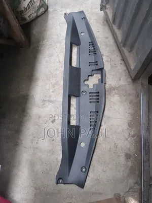 2018 Camry Radiator Plastic