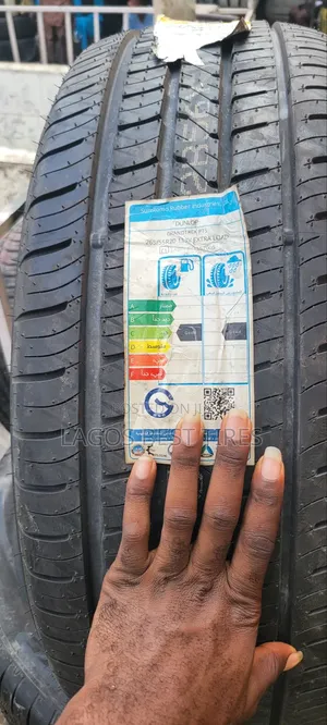 Dunlop Grandtrek Pt5 - 265/55r20 113v(Extra Load)With18montns Warranty