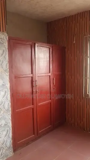 Furnished 1bdrm Apartment in Trinity, Agbowo for rent