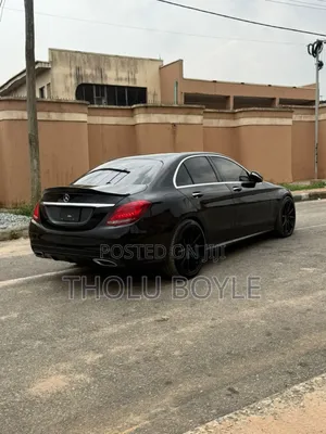 Mercedes-Benz C400 4Matic AWD Sedan (3.0L V6 7A) 2015 Black