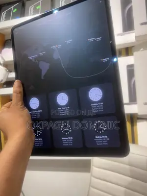 Apple iPad Pro 13 (2024) 1 TB Black