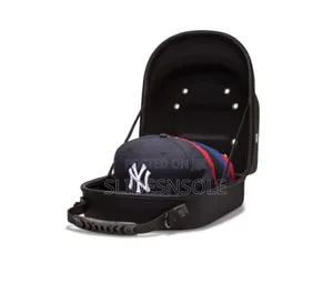 Premium Era 6-Pack Cap Carrier