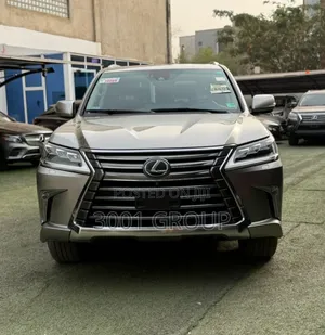 Lexus LX 2016 Gray